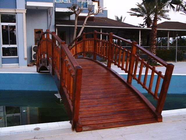 Ahşap Köprüü
