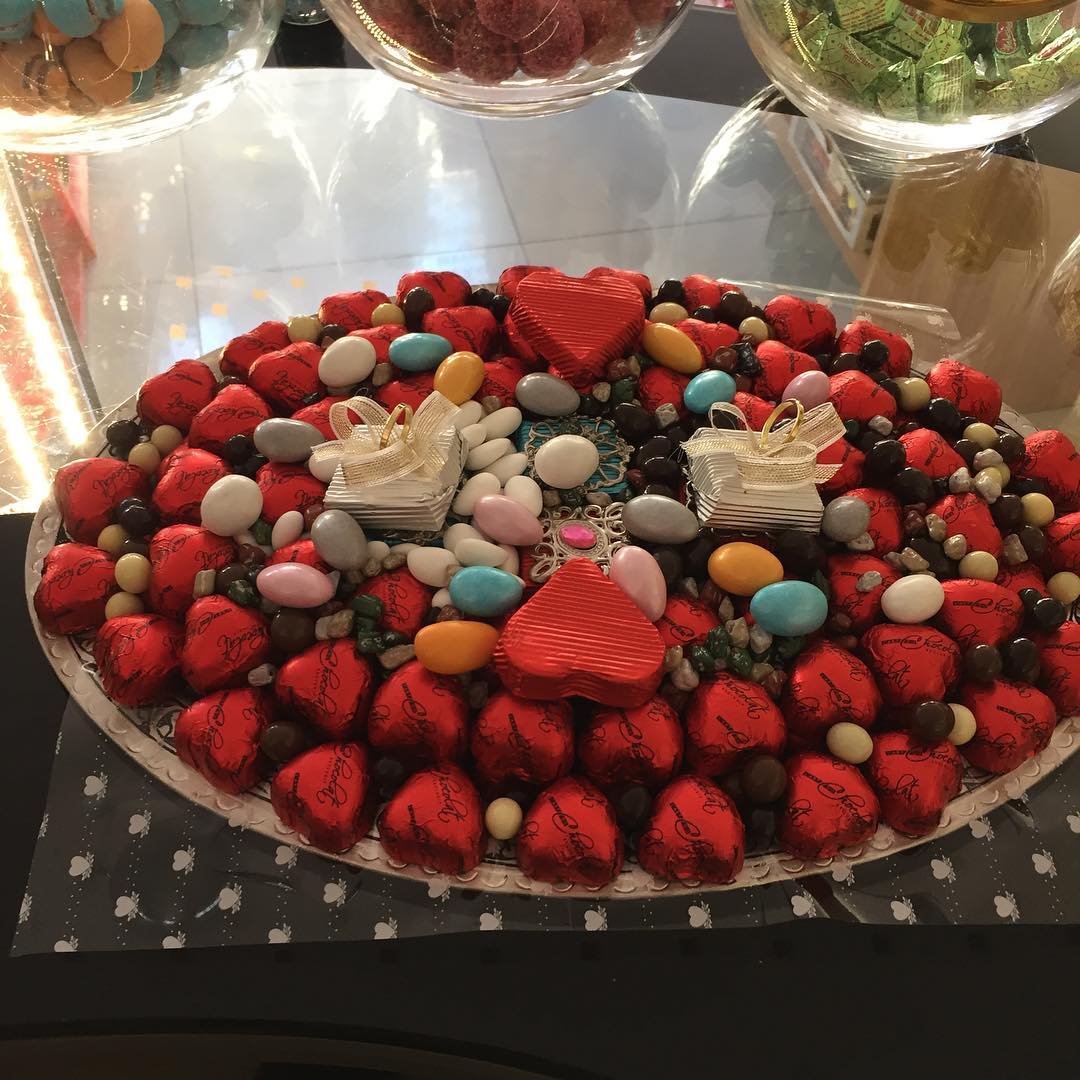 Kalpli Nişan Çikolatası